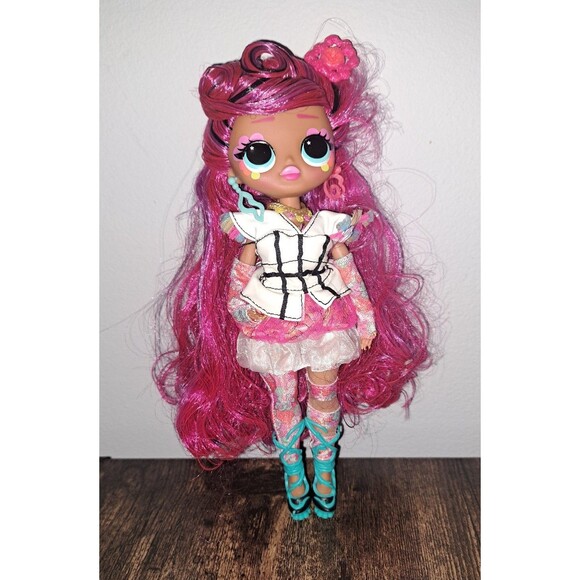 MGA Entertainment Other - LOL Surprise OMG Queens Miss Divine Fashion Doll